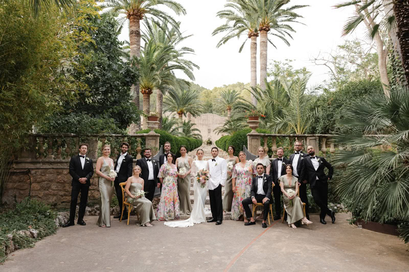 Eleganit wedding in Jardines de Alfabia, Mallorca, Spain