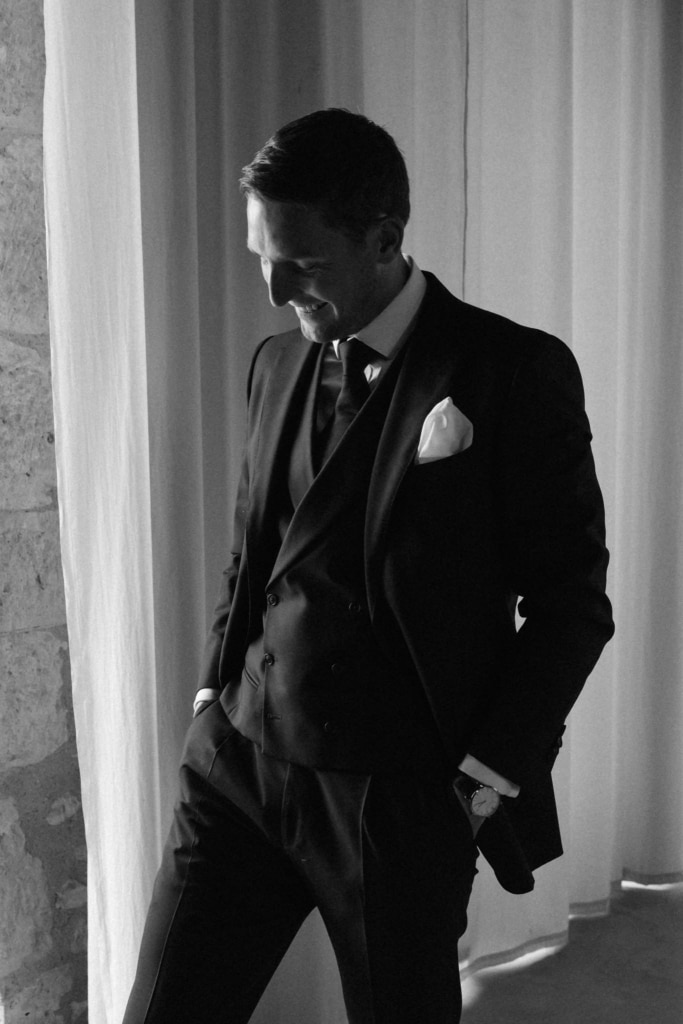 getting ready wedding chateau Engalin South France