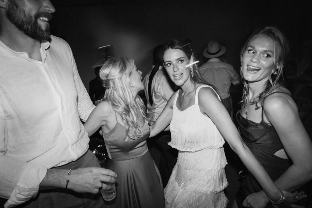 indoors wedding Toulouse Chateau Engalin