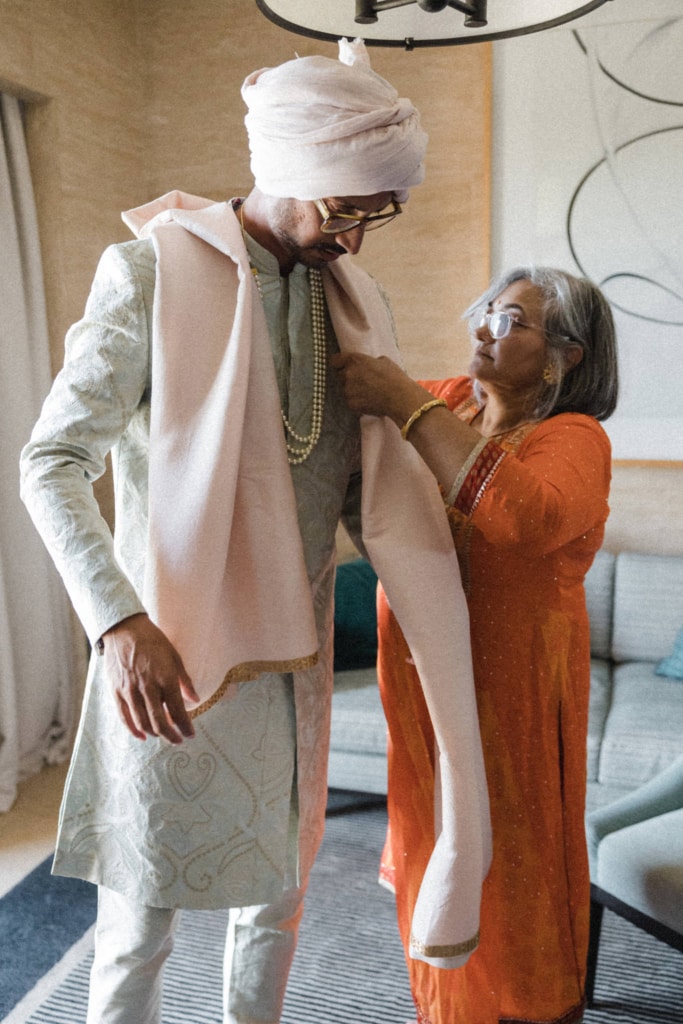 indian wedding Mallorca groom