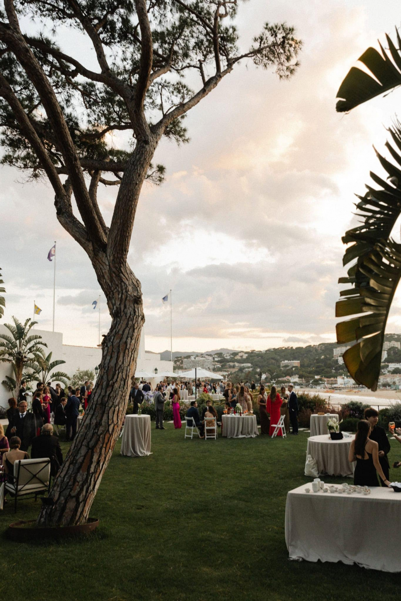 Barcelona photographer La Gavina wedding Girona
