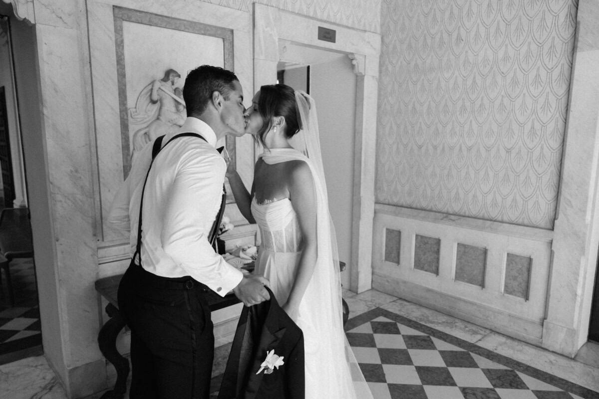 Lake Como candid wedding photographer