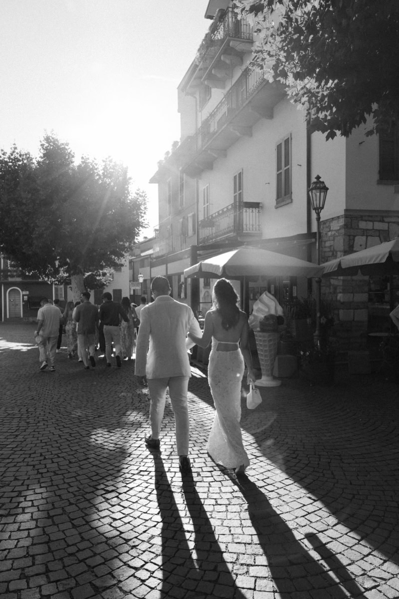 Lake Como wedding welcome party walk